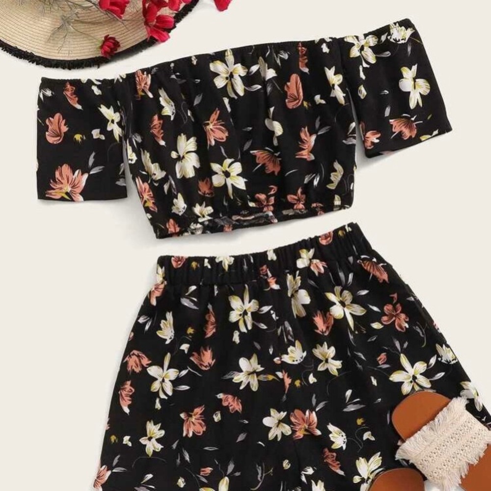 Floral Crop & Short Set